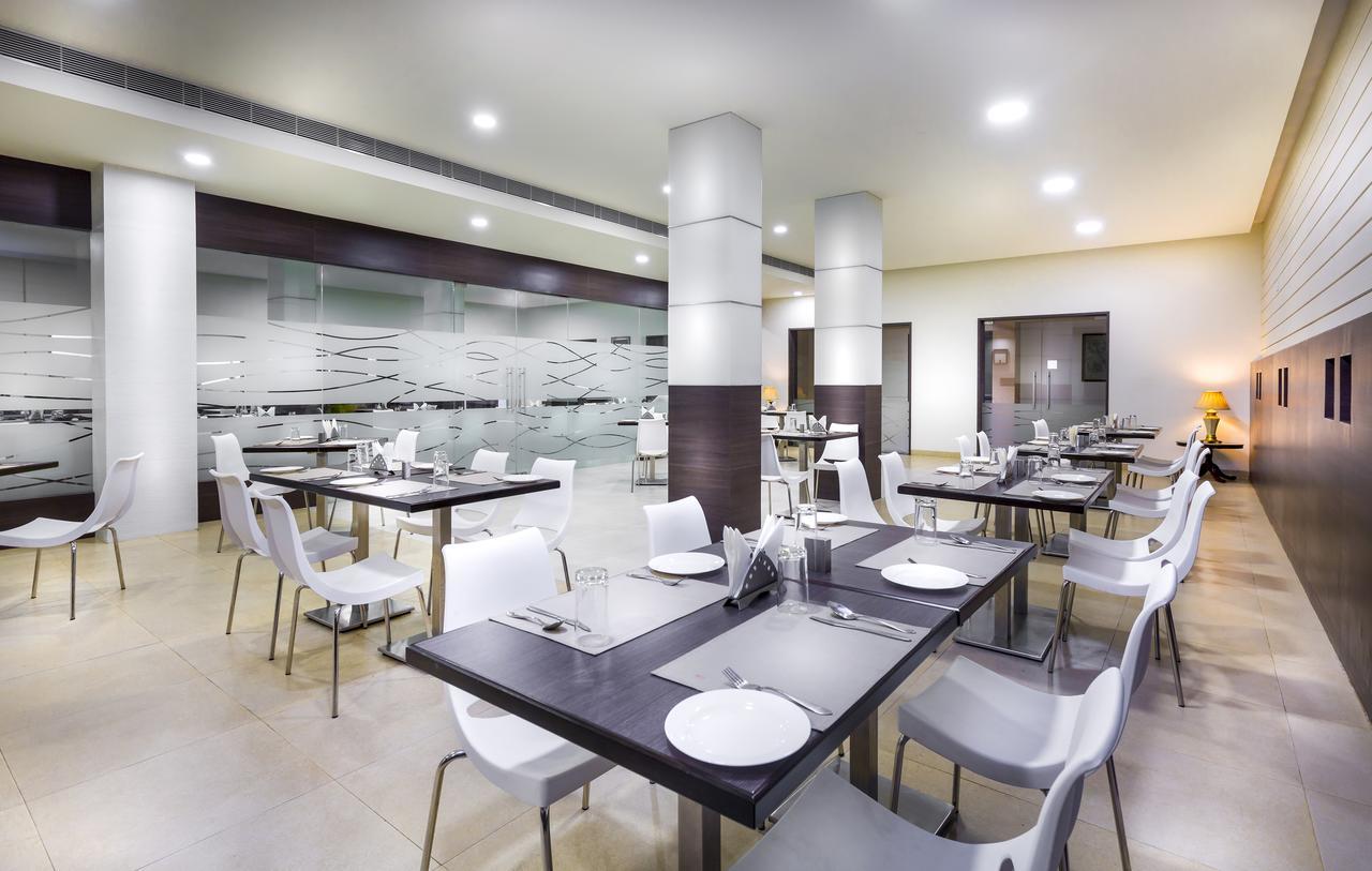 Regency Tiruttani By Grt Hotels Thiruttani Exteriér fotografie